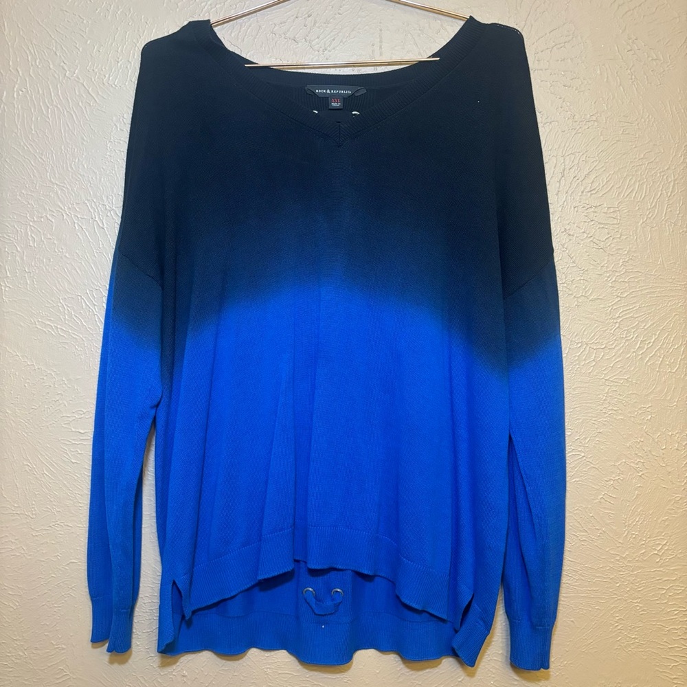 Rock & Republic Black And Blue Ombre Sweater